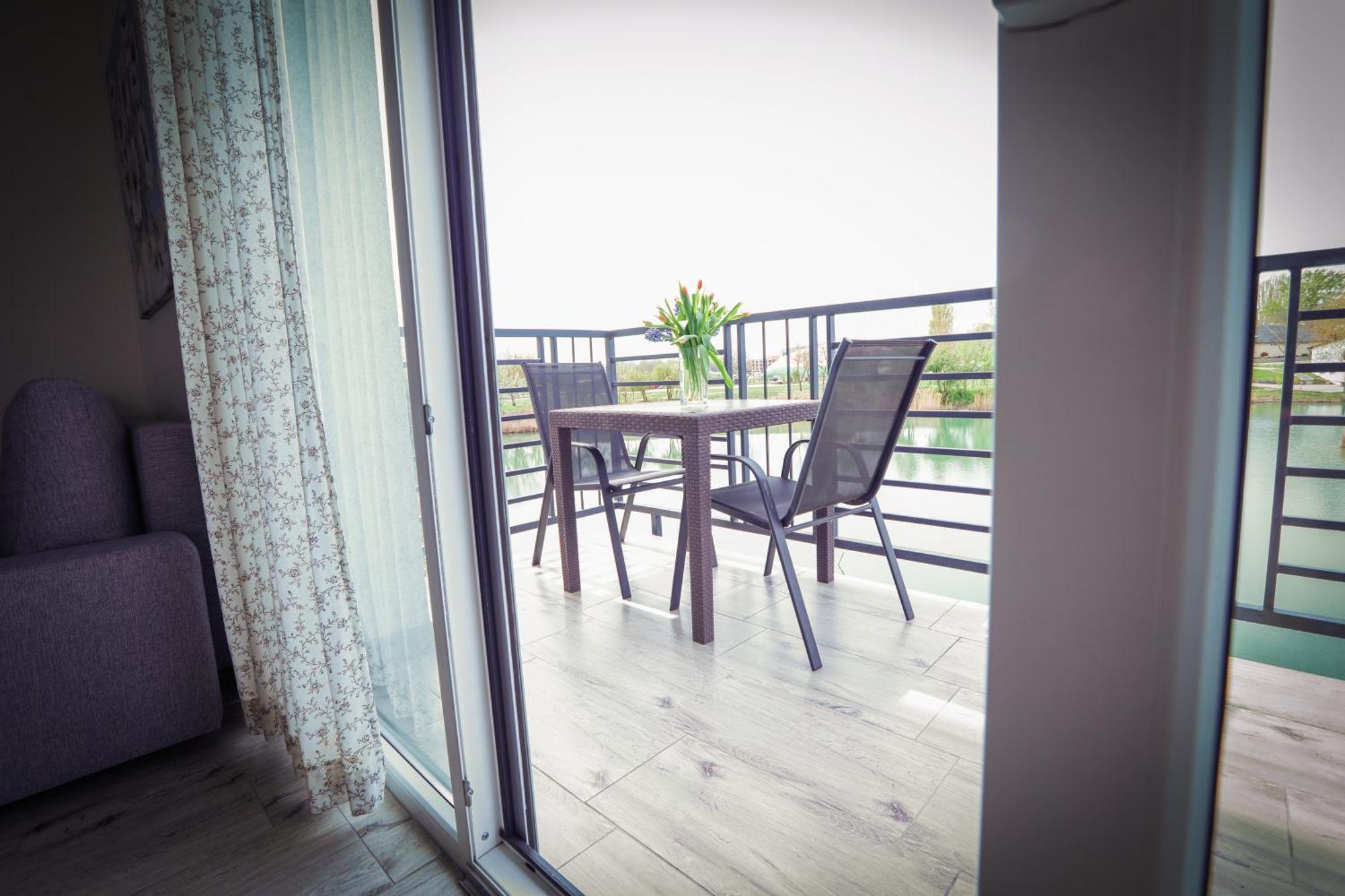 Apartments Relax Дунайська Стреда Екстер'єр фото